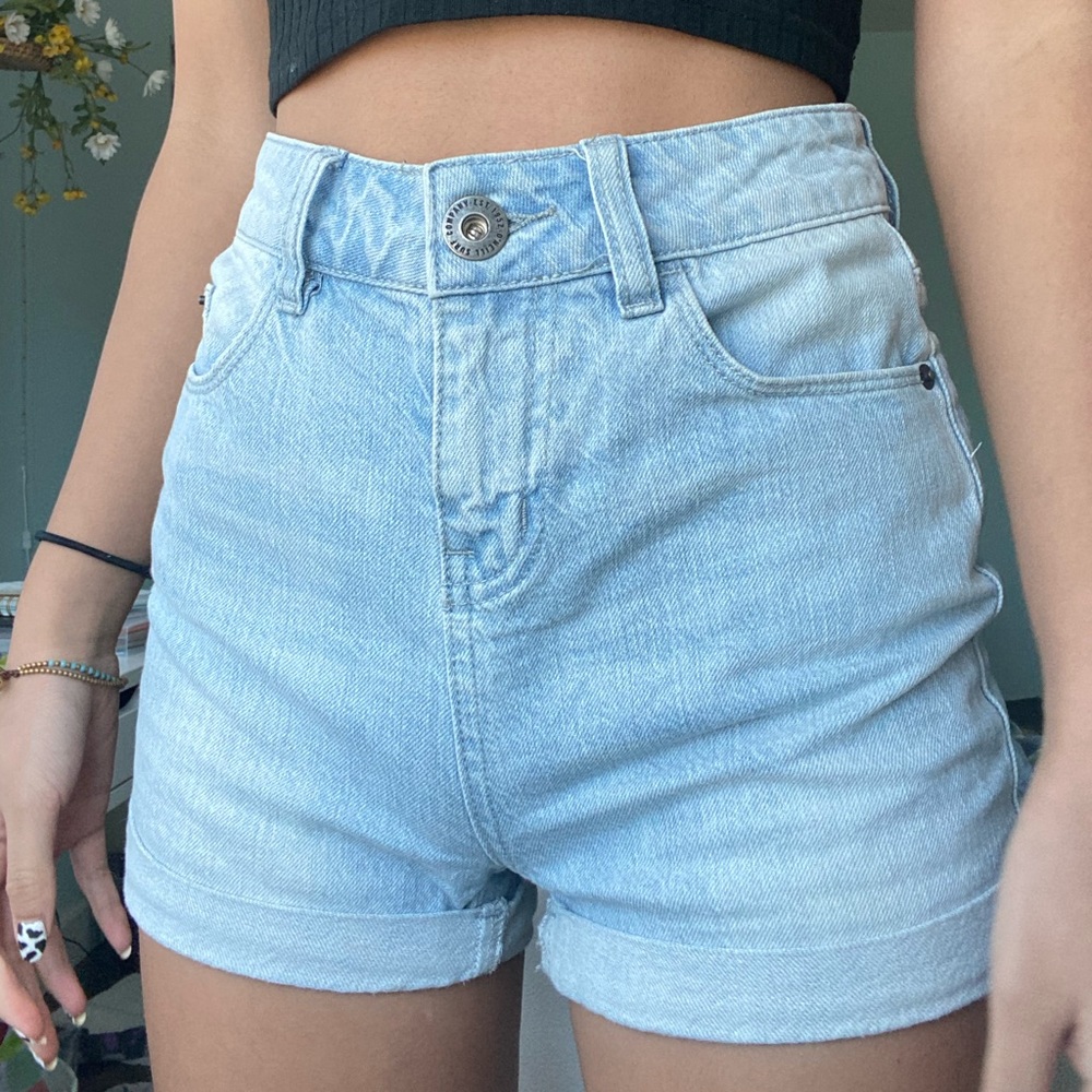 highwaisted shorts